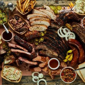 Why BBQ Catering Is a Crowd-Pleaser for Any Toronto Gathering