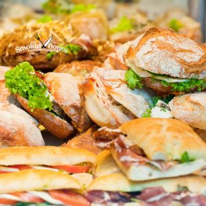 Why Sandwich Catering is Perfect for Midday Meetings