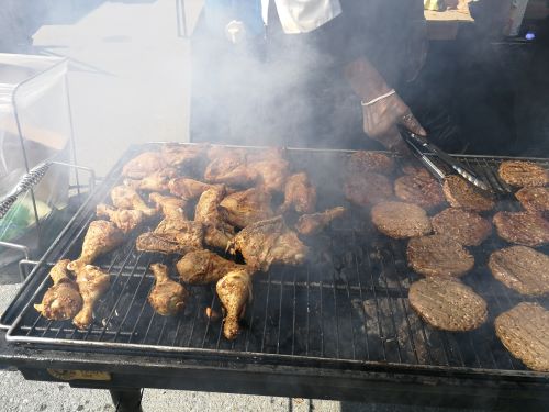 backyard bbq catering 